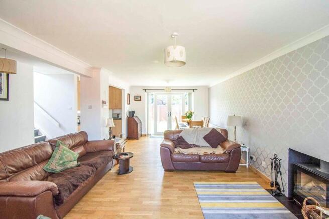 Lounge / Dining Room