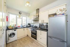 Flat 4, 10a, Hill House Road, London SW16 2AQ