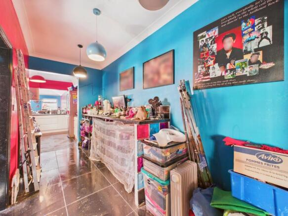 5 bed Terraced for sale Image 10