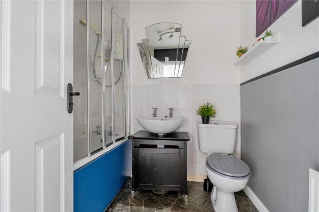 4 bed Town House for sale Image 12