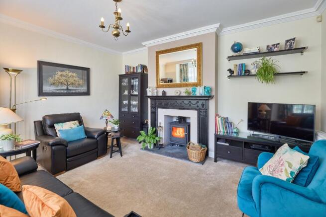 4 bed House for sale Image 10