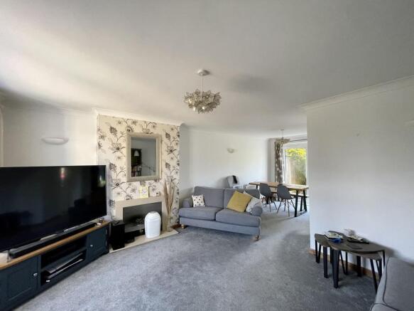 Large Lounge