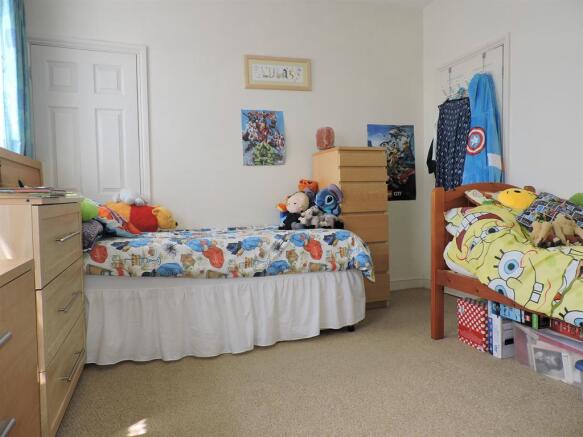 Photo 5