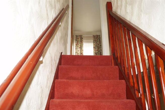 STAIRS/LANDING