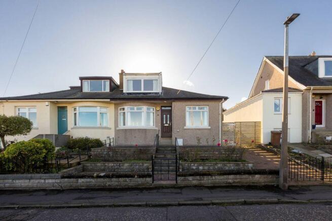 2 Bedroom Semi-Detached in EH8 7JG