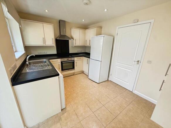 Lancaster Close, Bicester photo 4