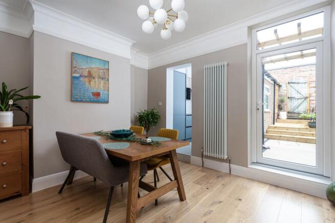 3 bed Terraced for sale Image 4