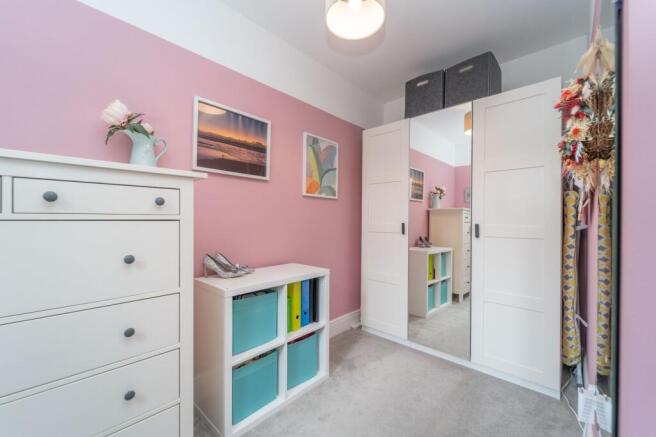 Walk-In Wardrobe