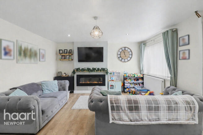 Greenmeadow Road, Newport photo 4
