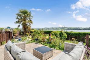 Cliff Bungalow, Pill Lane, North Pill, Saltash PL12 6LJ