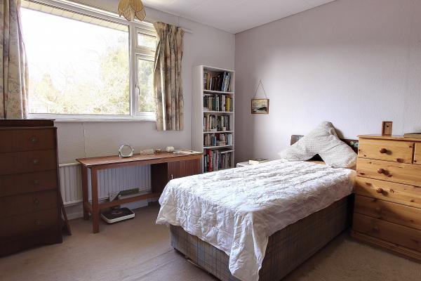 Bedroom 3 (Double)