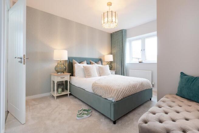 5 bed Detached for sale Image 10