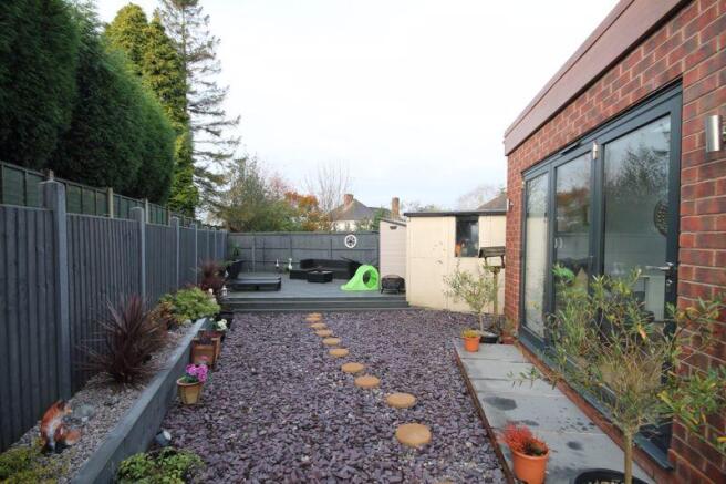 garden w1