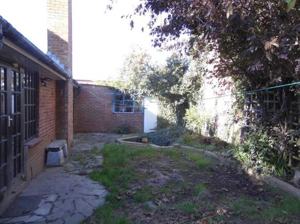 Photo 10