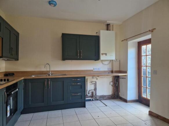 WhatsApp Image 2025-11-19 at 15.30.49_5d3f9f46.jpg