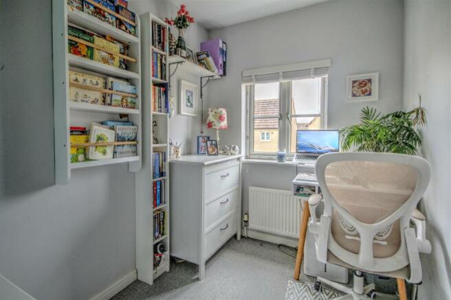 Bedroom 3.jpg