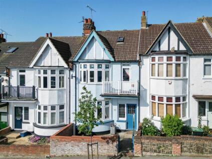 BEACH AVENUE, Leigh-On-Sea