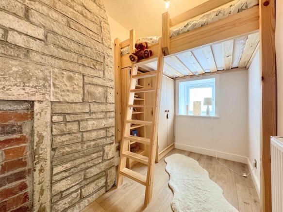 2 bed Cottage for sale Image 10