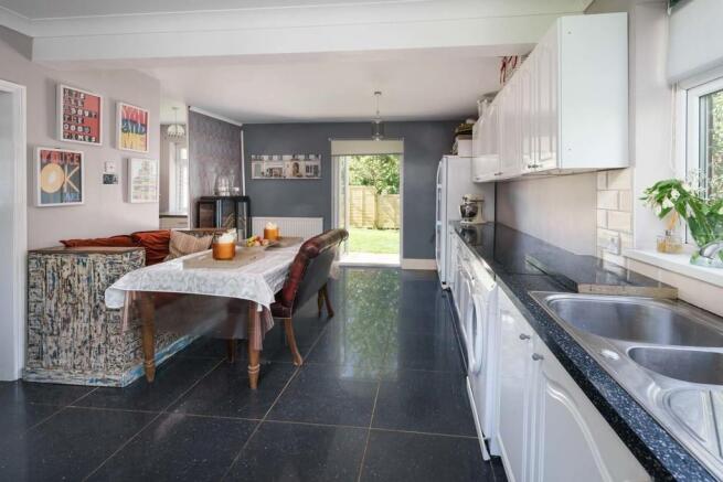Kitchen diner