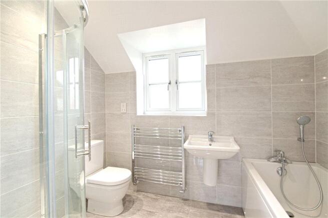 En Suite Bathroom