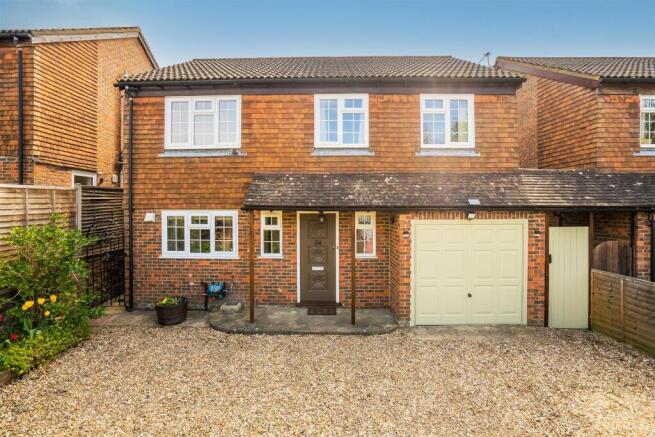 24 Maybrook Gardens-14.jpg