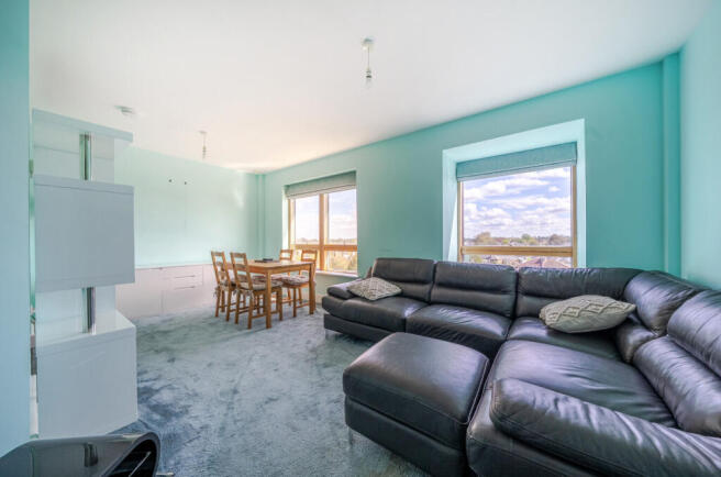 1446238-12-69de68...