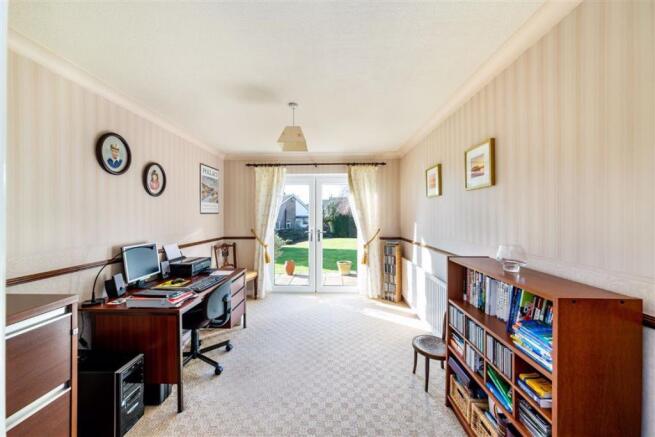 OFFICE/GARDEN ROOM