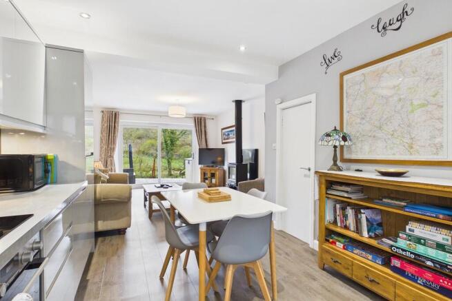 Kitchen/Living/Di...