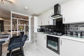 8, Whiteoak Avenue, Askern, Doncaster DN6 0FA