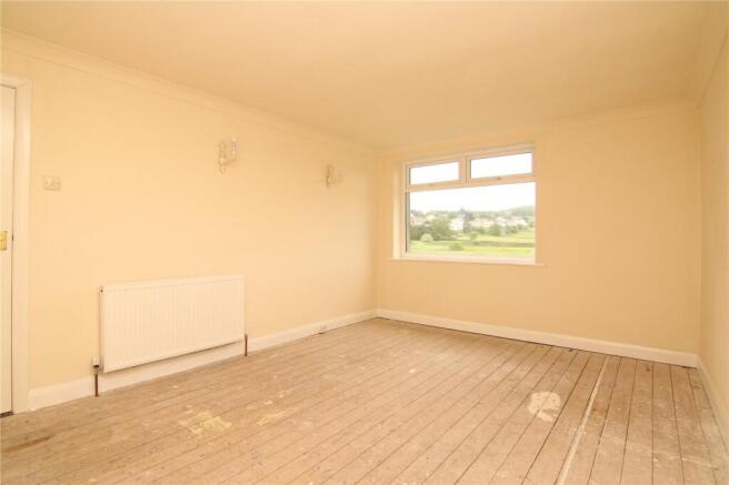 3 bed Detached for sale Image 11