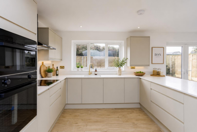kitchen 1.png