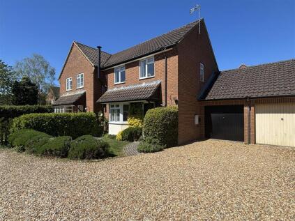 Small Street, Chirton, SN10