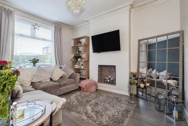 pbox-IMG.jpg