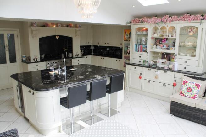 Kitchen/Breakfast