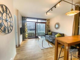 215, Bunyan Court, Beech Gardens, Barbican, London EC2Y 8DH