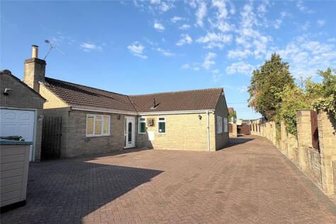 Moor Close, Wincanton, Somerset, BA9