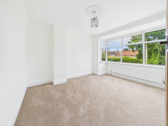 3 bed Semi-Detached for sale Image 9