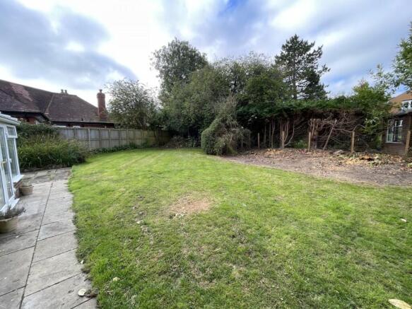 3 bed Detached to rent Image 12