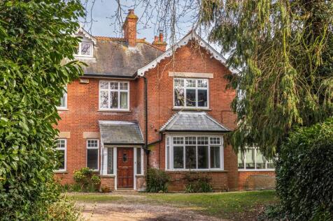 Five Bedroom Victorian Residence in Acle