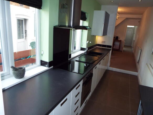 kitchen aspect 2