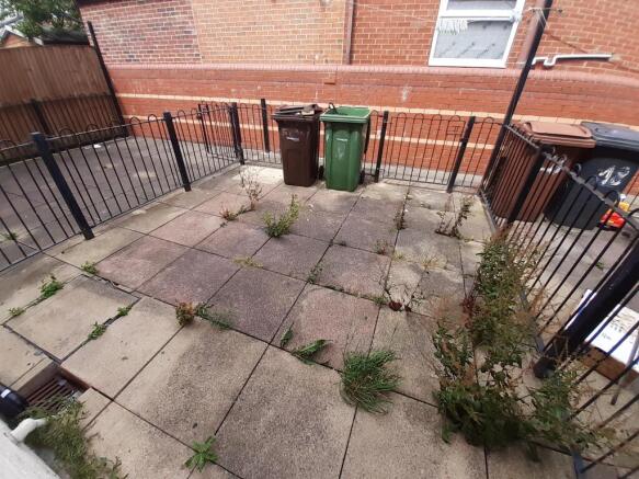 2 bed Terraced for sale Image 8