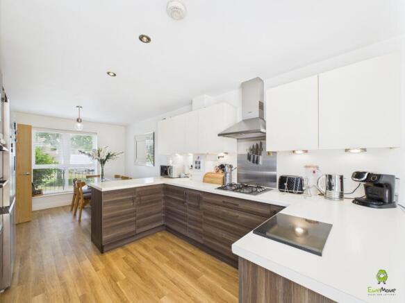 Kitchen Diner Family Room James Hillier EweMove Be