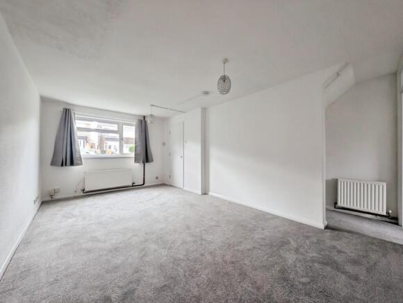 1e20b5d5-Living 2...