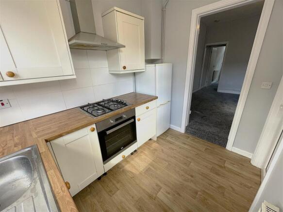 2 bed Terraced for sale Image 4