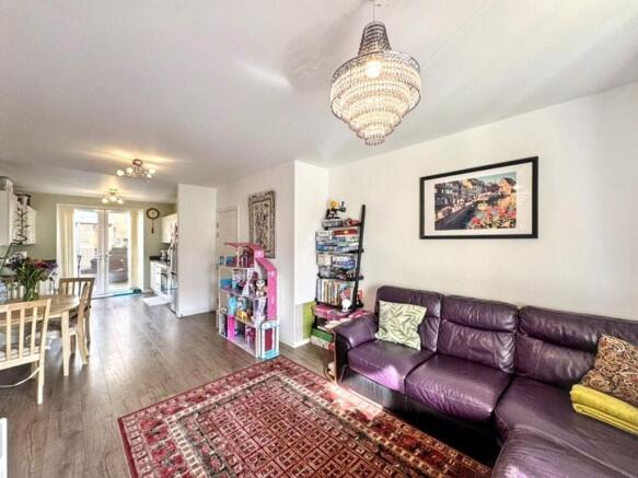 Open plan Lounge/Kitchen/Dining area