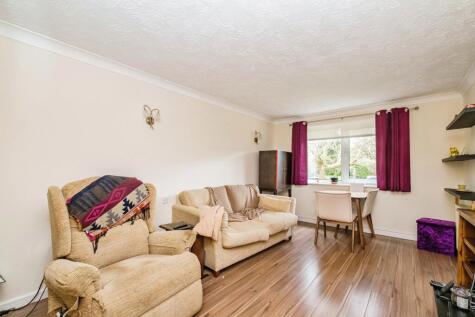 The Grove, Epsom, KT17