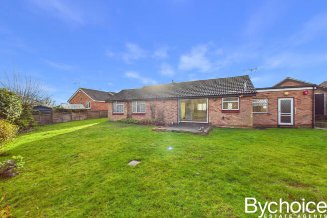 CAM05454G0-PR0105-STILL018