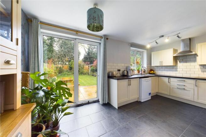 Kitchen/ Breakfast