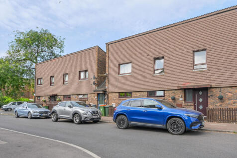 Sycamore Close, Canning Town, London, E16