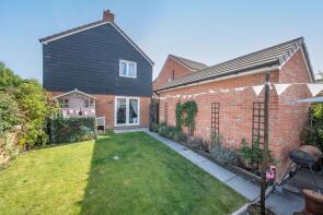 4, Longden Close, Andover SP11 6LD